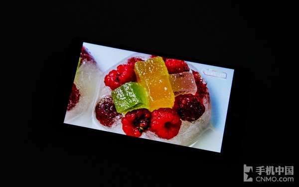 表現搶眼的QUAD HD IPS屏_LG G4第3張圖
