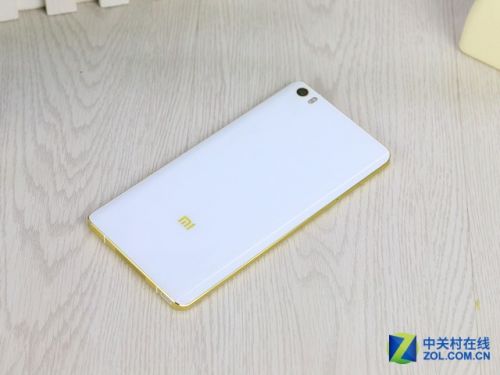 看電影/玩游戲 八大娛樂大屏智能機(jī)推薦