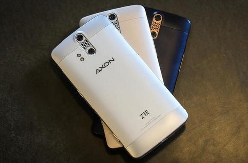 中興AXON Phone發(fā)布