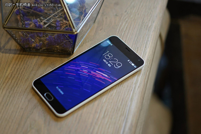 跌至歷史新低點 魅藍Note2現貨848元