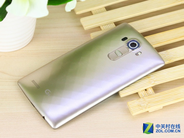 直降200元促銷 LG G4京東商城報2799元 