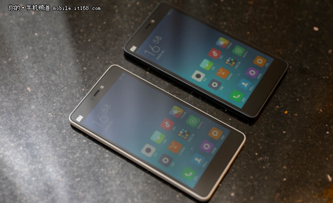 HTC One M9+是HTC在今年上半年針對大陸市場特別推出了旗艦機型，相比于M9，HTC One M9+加入了指紋識別功能，并且采用了更大尺寸的2K分辨率屏幕。同時也延續(xù)了HTC One M8經(jīng)典的全金屬一體成型機身以及后置雙攝像頭。現(xiàn)在我們發(fā)現(xiàn)這款上市價格高達4999元的手機直降兩千五，在國美在線僅售2489元!有打算購入M9+的小伙伴一定要抓住這次機會哦!