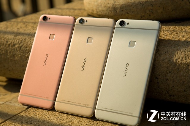 夠快才暢快vivo X6是為了解決用戶在使用智能手機的過程，最長遇到的“穩定、流暢（快）、續航、安全”等四個最大的痛點而研發的，以“暢快”為核心賣點。