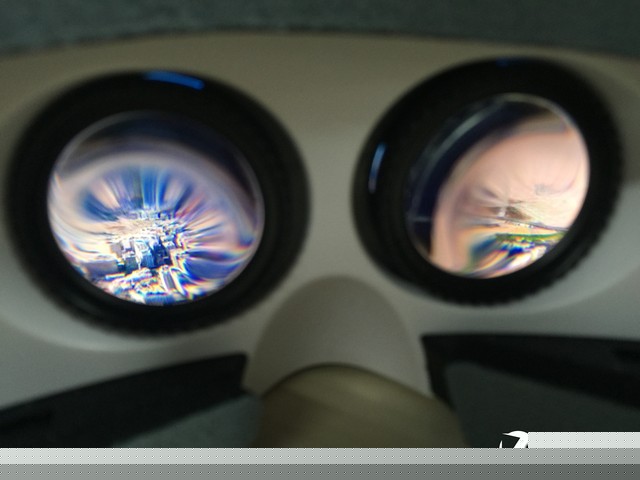 手機3D VR眼鏡體驗淺談：真實與虛幻 