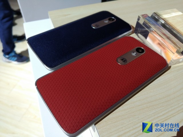 Moto X 極現(xiàn)場真機(jī)實(shí)拍 選擇決定實(shí)力