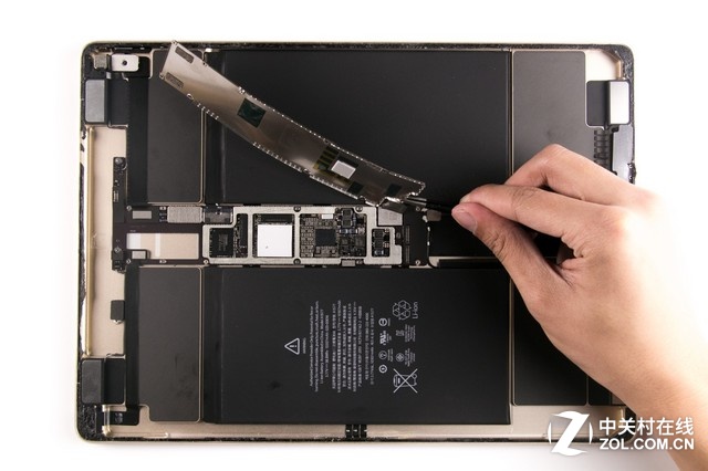 苛求對稱之美 iPad Pro拆解百圖賞析