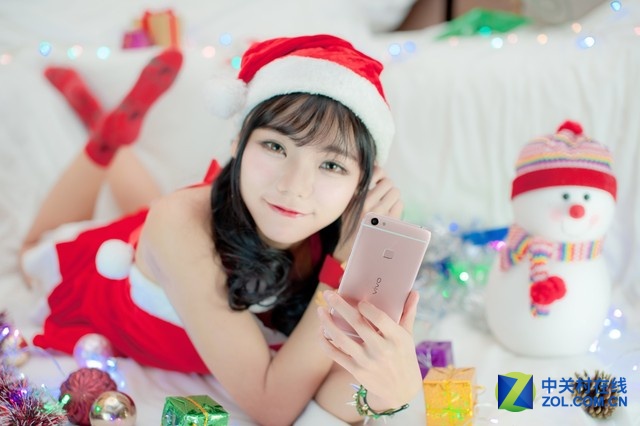 萌妹紙攜vivo X6&X6Plus陪你過圣誕