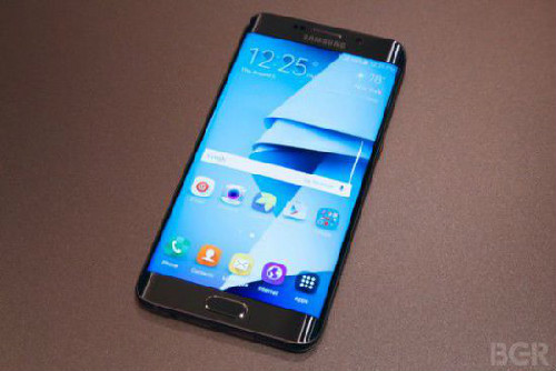 諜照顯示Galaxy S7旗艦機(jī)設(shè)計(jì)已經(jīng)經(jīng)過(guò)調(diào)整
