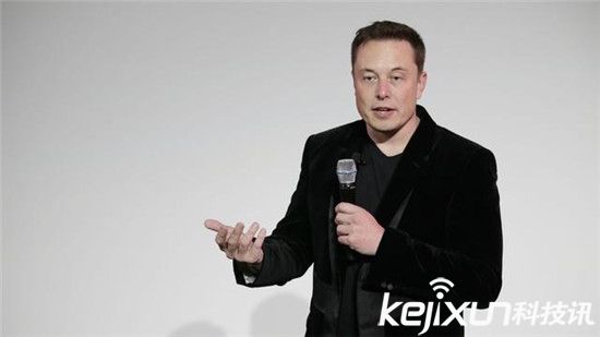 馬斯克：再有兩年無(wú)人駕駛汽車即可上路