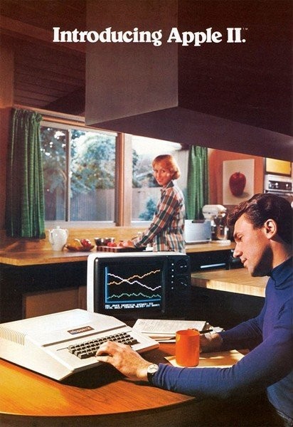 Apple II電腦可以放在廚房里使用，1977年發(fā)布。