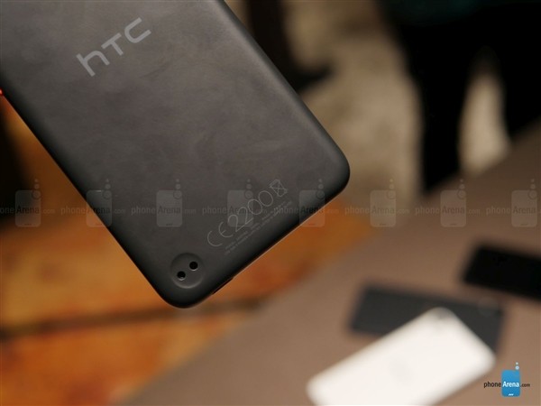 略丑的個性設(shè)計 HTC Desire三新機上手