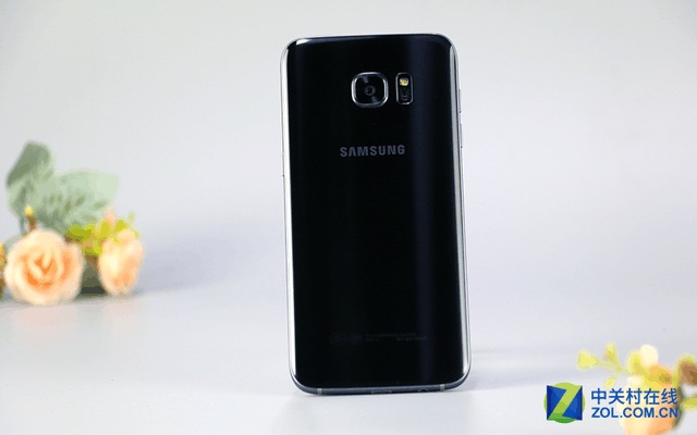 雙曲面屏新巔峰 三星Galaxy S7 edge評測 