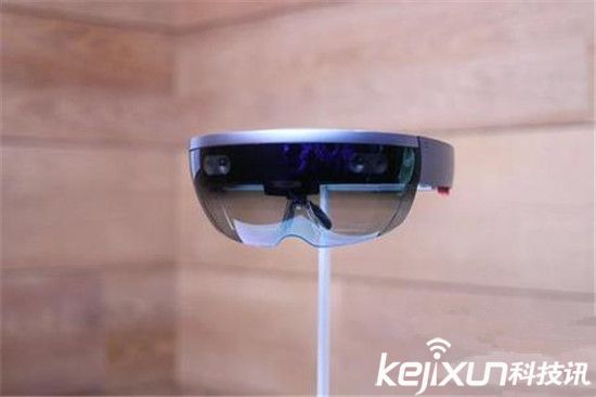 微軟HoloLens讓人失望：發熱嚴重而且戴著不舒服
