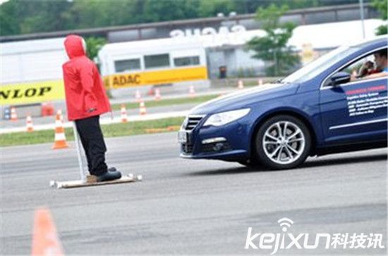 自動剎車時代來臨 智能掌控真的可靠？