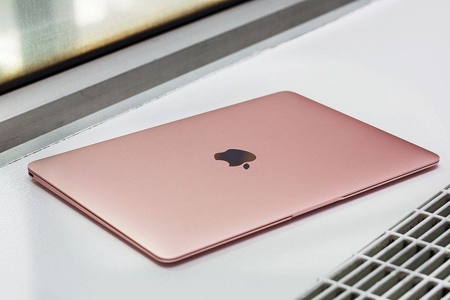 毫無預兆地出現 2016版MacBook圖賞