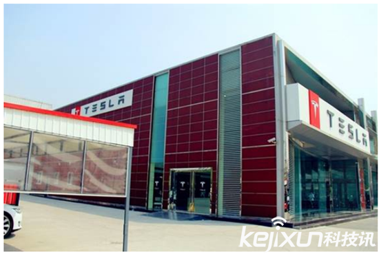 特斯拉 Model S 首次中國亮相  新店建在太古里？