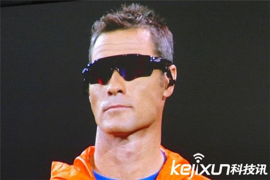 Oculus Rift變身智能眼鏡 扎克伯格虛擬現(xiàn)實(shí)計劃 
