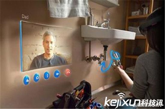 AR竟完虐VR技術？微軟HoloLens演示