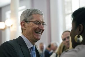 印度iPhone增長(zhǎng)56% 庫(kù)克: 像十年前的中國(guó)