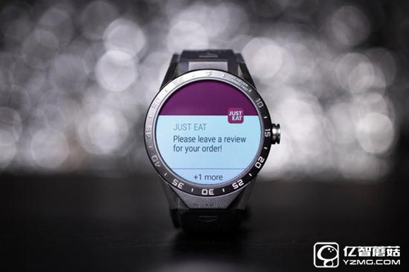 豪雅Android Wear鈦金屬智能手表圖賞