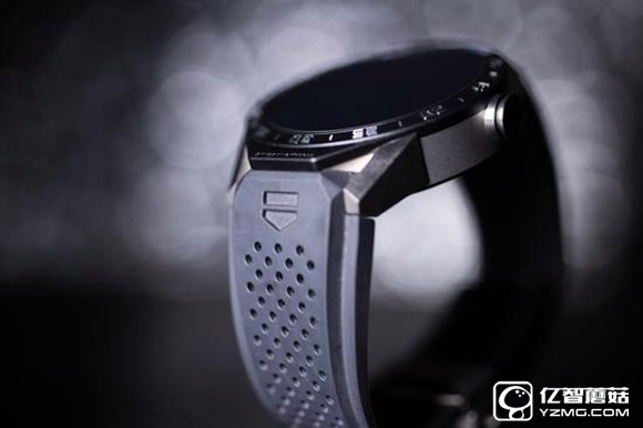 豪雅Android Wear鈦金屬智能手表圖賞
