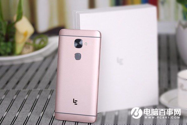 360手機(jī)N4和樂視2哪個(gè)好 樂2與360手機(jī)N4對(duì)比評(píng)測(cè)
