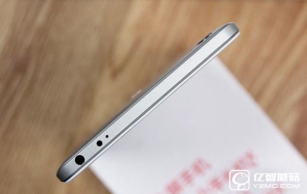 小米Max和三星A9哪個(gè)好 三星A9與小米Max對(duì)比評(píng)測(cè)