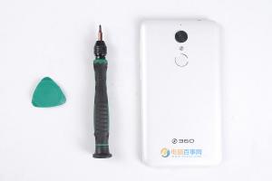 360手機N4做工如何？360手機N4拆機圖解評測