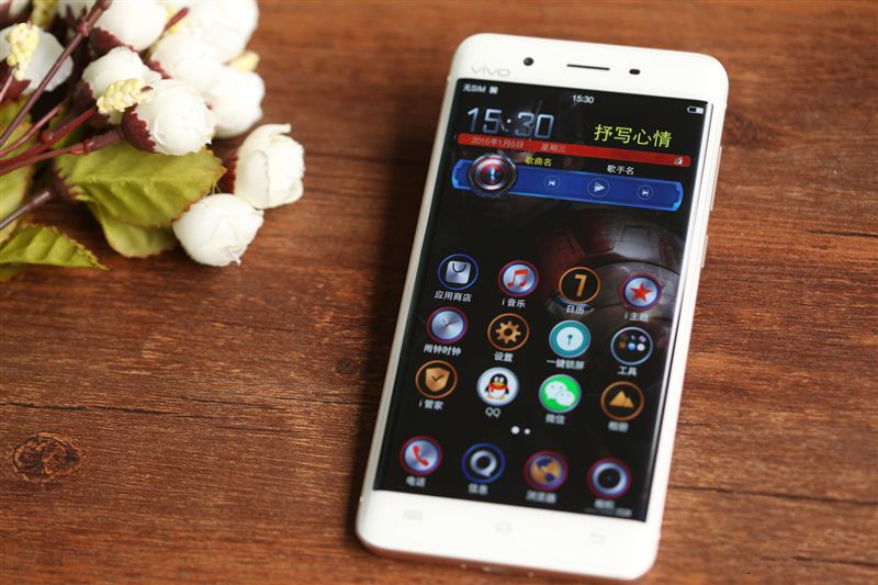 6G內存+驍龍820+雙曲面屏！vivo Xplay5旗艦版評測