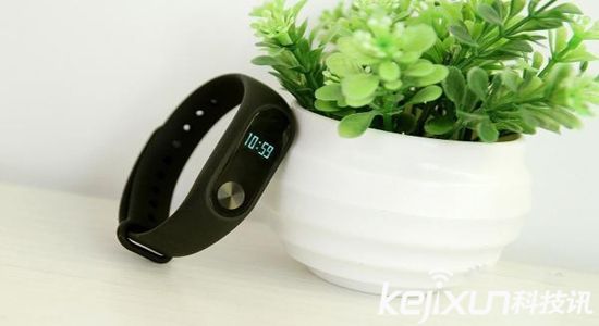 小米手環(huán)2一天感受 屏幕沒想象中給力