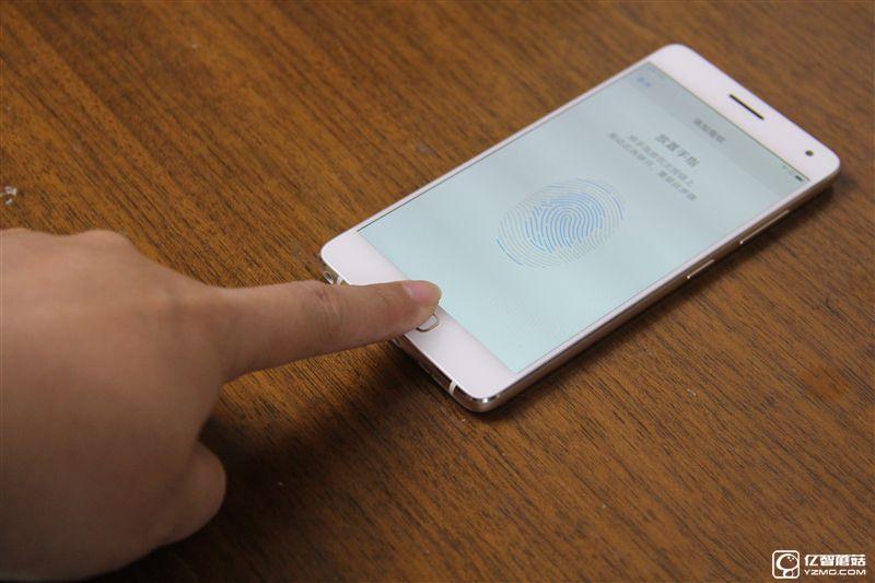 ZUK Z2 Pro旗艦版深度評測：0.05mm全球最窄黑邊！