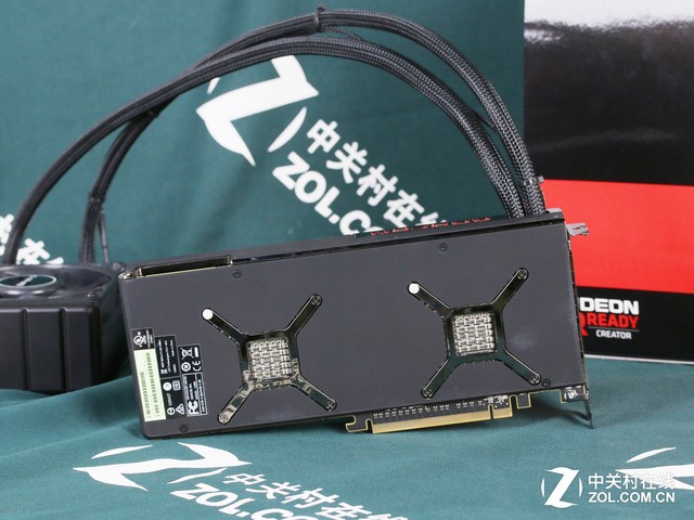 仗劍大殺四方 AMD Radeon Pro Duo首測 