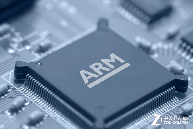 Intel改變戰略模式 摩爾定律即將終結？ 