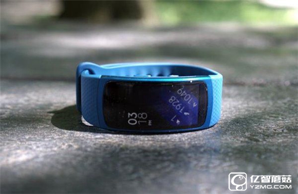 三星Gear Fit 2運動手環(huán)體驗：優(yōu)勢不明顯