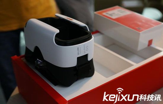 一加3手機(jī)已發(fā)布 但一加VR頭盔又來了開箱圖賞