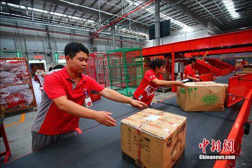 電商死磕618促銷戰：逢節必掐 價格戰不再唯一