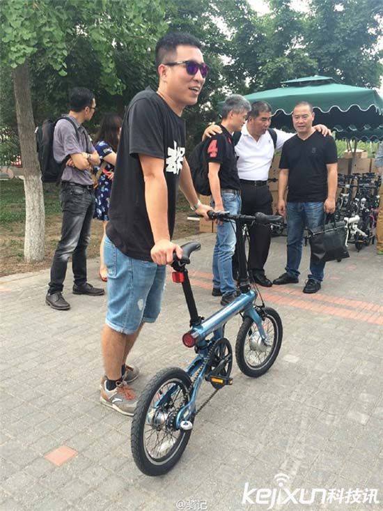 小米智能自行車實拍 小米自行車到底有多大？