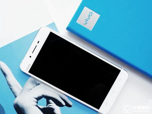 華為榮耀8和vivo X6 Plus對比評測1