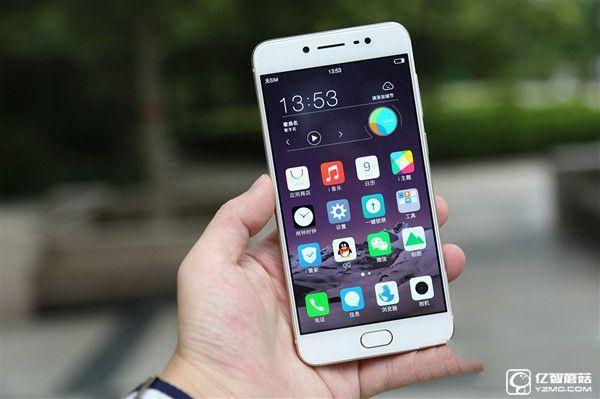 vivo X7和OPPO R9哪個好？vivo X7與OPPO R9區別對比
