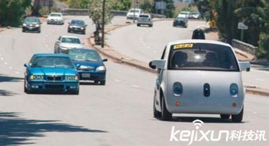 智能汽車：怎樣才可以吸引消費(fèi)者的眼球?