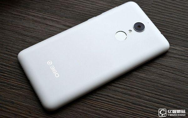 360手機N4S和N4哪個好？360手機N4與N4S區別對比