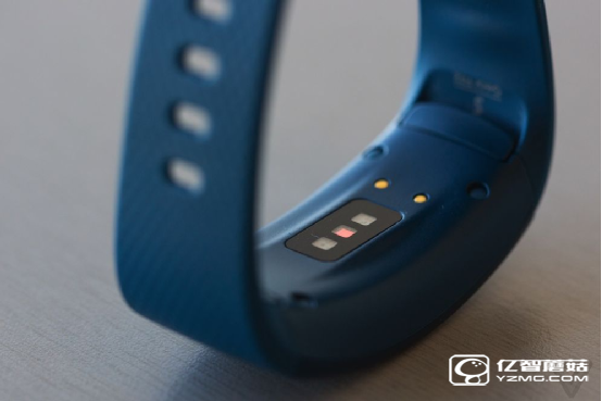 三星Gear Fit 2手環(huán)深度評(píng)測(cè)：1200元人民幣的價(jià)格 堪稱智能手環(huán)之巔