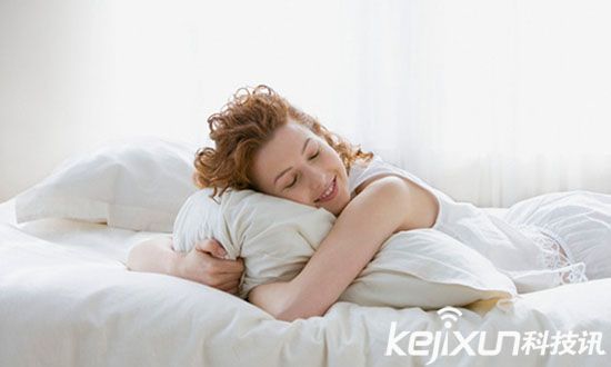 智能穿戴監(jiān)測睡眠靠譜嗎？ 智能穿戴靠什么監(jiān)測？