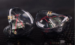 Noble Audio K10和UE 18 Pro定制式入耳耳機(jī)：音頻界的豪華跑車