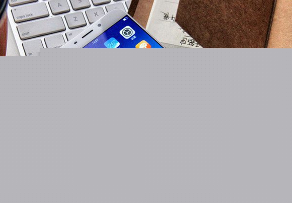 OPPO R9 Plus