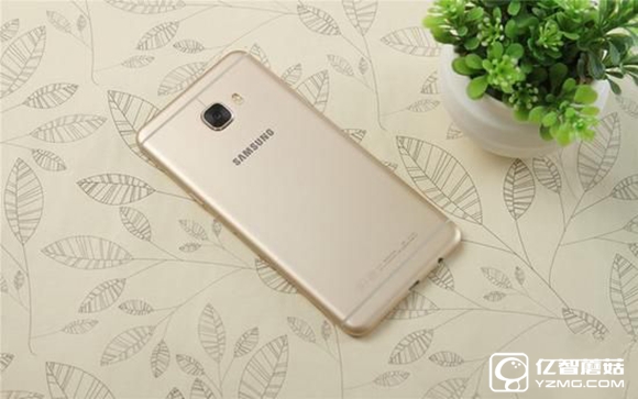 三星 C7質(zhì)量怎么樣？三星Galaxy C7值得買嗎？ 