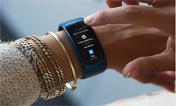 三星Gear Fit2智能手環(huán)再升級：讓用戶運動時更加無拘無束