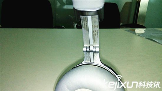 FIIL DIVA耳機體驗評測：律動時尚的智能降噪耳機