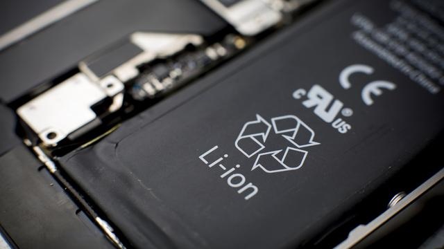 三星Note7爆炸門背后：腹背受敵下冒然改進電池技術