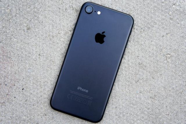 三星Note 7爆炸蘋果躺著撿便宜 iPhone7今年大賣